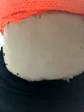 Snapshot of ahross chatting on 11-23-25, 01:33 ahross online show from 11-23-25, 01:33