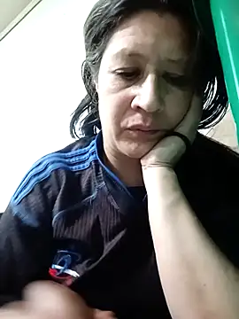 carolina linarez69 online show from 05-16-26, 12:07