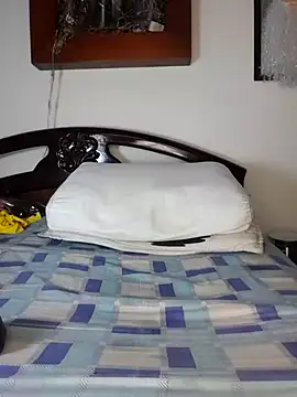 megan-fox12 online show from 03-12-25, 08:10