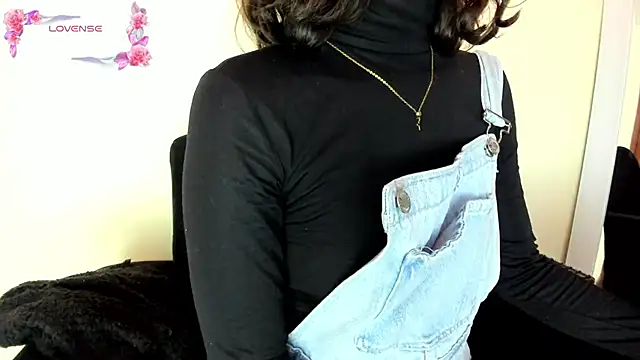 its  angelica  online show from 01-24-25, 04:27