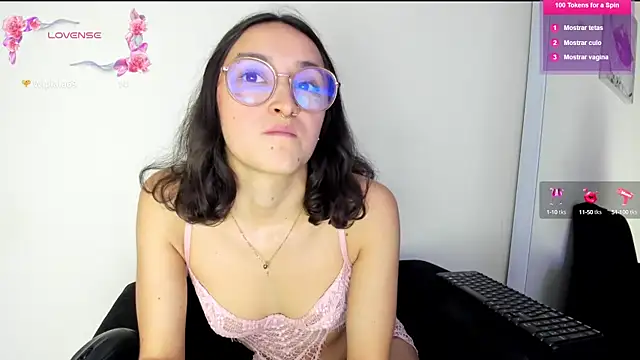 its  angelica  online show from 03-11-25, 01:26