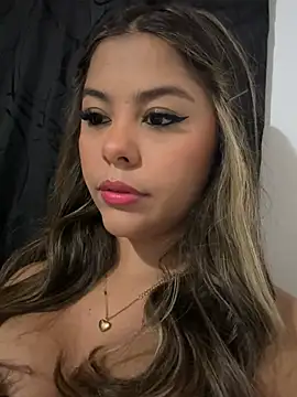 tuckersabrina online show from 12-14-24, 08:45