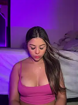 tuckersabrina online show from 03-03-25, 01:31