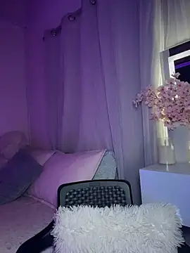 tuckersabrina online show from 11-20-25, 12:27