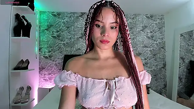 Snapshot of anna__duff chatting on 02-07-25, 11:24 anna duff online show from 02-07-25, 11:24