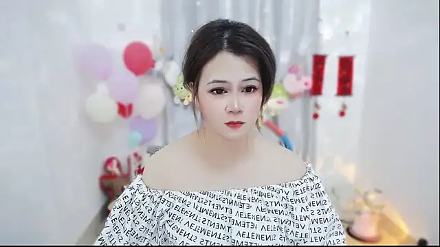 Snapshot of Fan_ting chatting on 03-08-26, 03:10 Fan ting online show from 03-08-26, 03:10