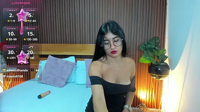 evelin leroy online show from 03-21-25, 03:13