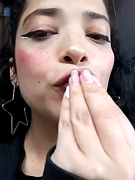 Elvishcassie  online show from 01-23-25, 07:07