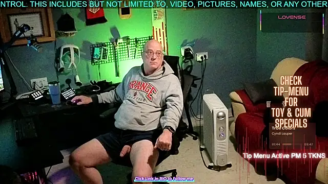 Pilot Dave 69 online show from 11-23-25, 06:35