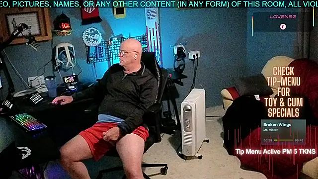 Pilot Dave 69 online show from 11-25-25, 05:40