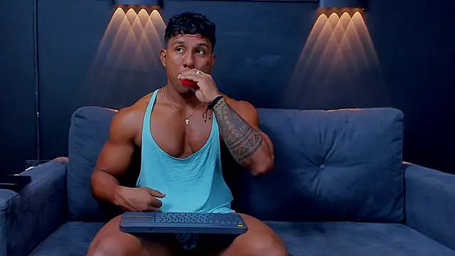 CallumMuscle online show from 02-10-25, 04:30