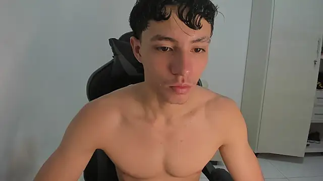 enzo sloran online show from 03-31-26, 05:24