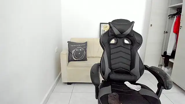 enzo sloran online show from 04-12-26, 05:29