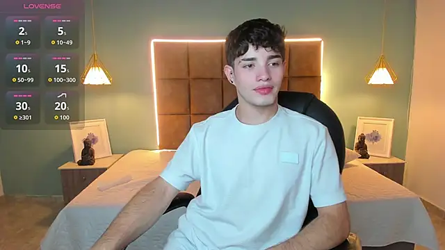 AlejooTwink online show from 11-28-25, 12:57