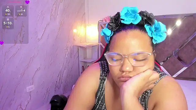 MhiaRey online show from 11-24-25, 01:44