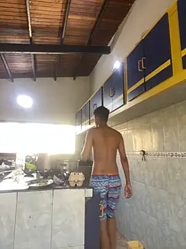 Snapshot of Leo_bunny_hot chatting on 02-15-25, 05:50 Leo bunny hot online show from 02-15-25, 05:50