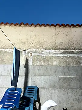 Snapshot of Leo_bunny_hot chatting on 10-12-25, 10:20 Leo bunny hot online show from 10-12-25, 10:20