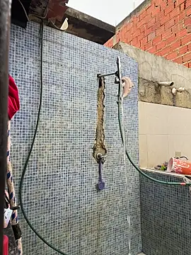 Snapshot of Leo_bunny_hot chatting on 11-30-25, 08:46 Leo bunny hot online show from 11-30-25, 08:46