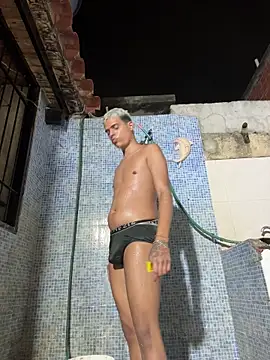 Leo bunny hot online show from 01-15-26, 05:34