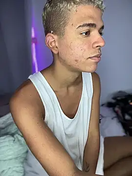 Leo bunny hot online show from 03-18-26, 09:29