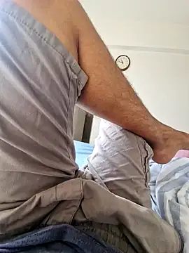 Snapshot of vivanpraj999 chatting on 11-19-25, 04:45 vivanpraj999 online show from 11-19-25, 04:45