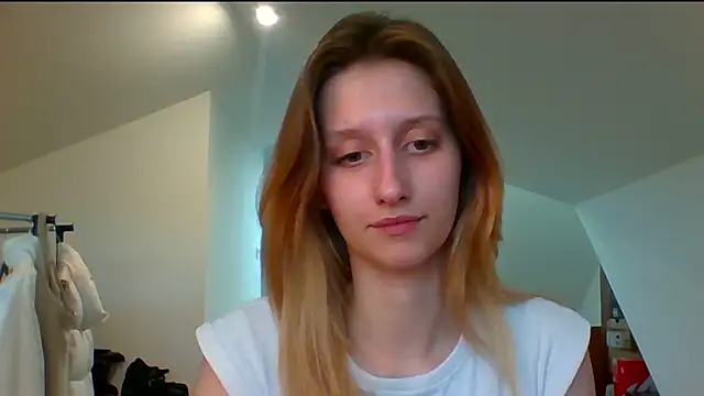 LUNA delight online show from 12-30-24, 12:09