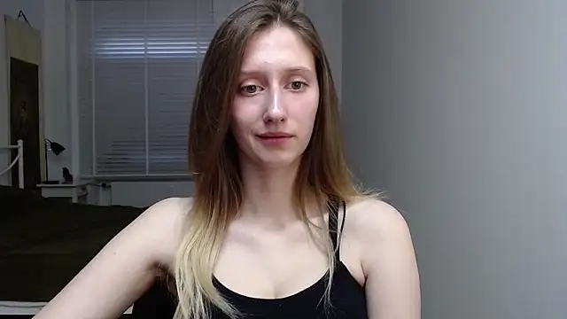 LUNA delight online show from 10-20-25, 05:30