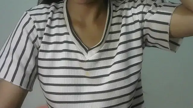 Snapshot of nanhi_munni chatting on 06-14-26, 12:52 nanhi munni online show from 06-14-26, 12:52
