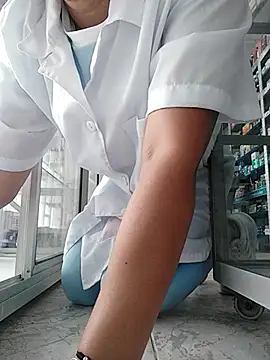 Megan jennerr online show from 03-12-25, 07:06