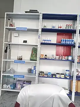 Megan jennerr online show from 09-18-25, 03:03