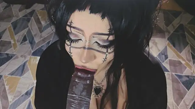 Snapshot of Pleasure_You_ chatting on 04-19-26, 08:57 Pleasure You online show from 04-19-26, 08:57