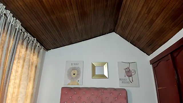 CelessteRedds online show from 04-07-26, 12:27