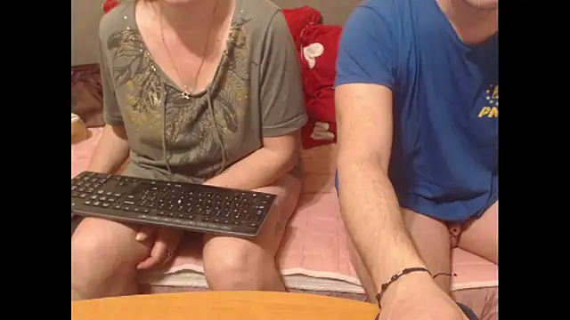 sweetcouplesweets online show from 03-19-25, 03:52