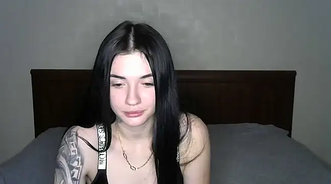 Liana diva online show from 01-19-25, 02:04