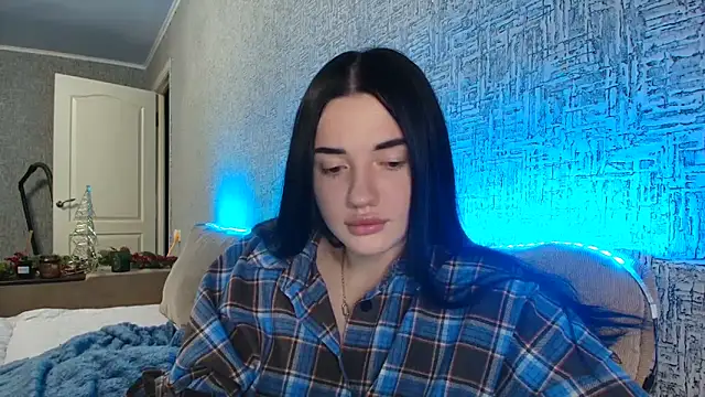 Liana diva online show from 12-04-25, 07:11