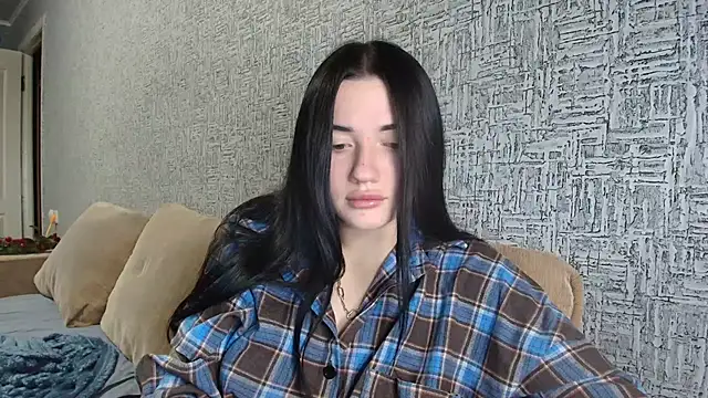 Liana diva online show from 01-10-26, 06:42