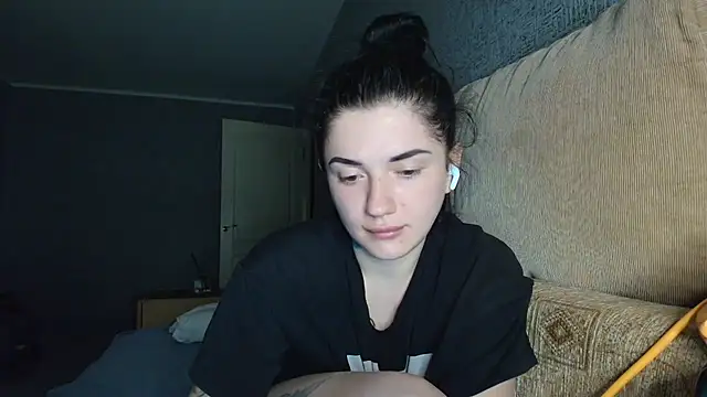 Liana diva online show from 03-06-26, 03:52