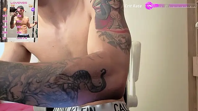 Cristopher23  online show from 03-25-26, 01:50