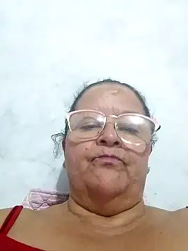 Snapshot of sahira_yasin chatting on 12-12-24, 01:53 sahira yasin online show from 12-12-24, 01:53