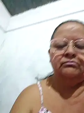 Snapshot of sahira_yasin chatting on 01-02-25, 01:17 sahira yasin online show from 01-02-25, 01:17