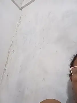 Snapshot of sahira_yasin chatting on 03-15-25, 04:24 sahira yasin online show from 03-15-25, 04:24