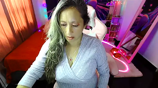 Melanyy 100 online show from 03-24-26, 09:09