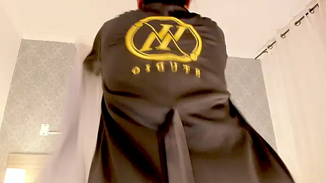 Mistyca online show from 02-06-25, 10:26