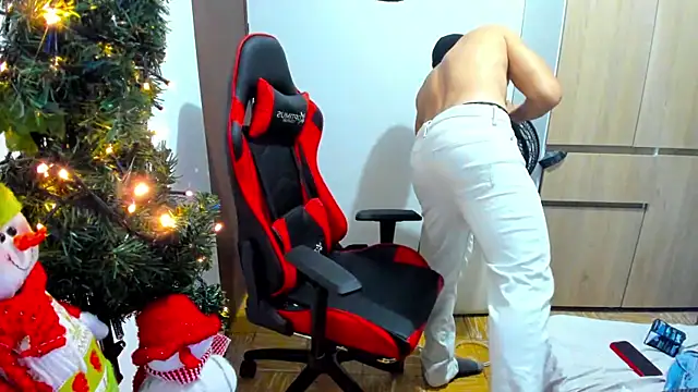 Calihotcaliente277 online show from 12-22-24, 06:06