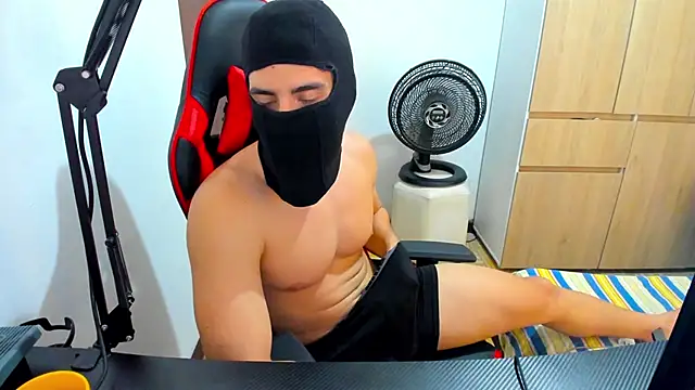 Calihotcaliente277 online show from 01-10-25, 04:20