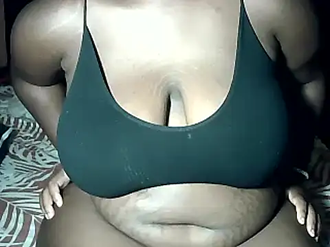 MelaninBear online show from 02-04-25, 08:59