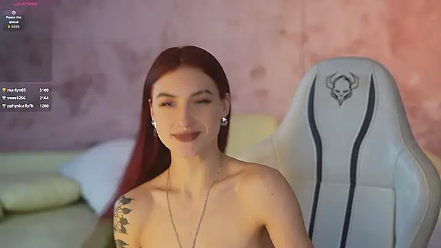 Magnetic Mia  online show from 02-03-26, 06:40