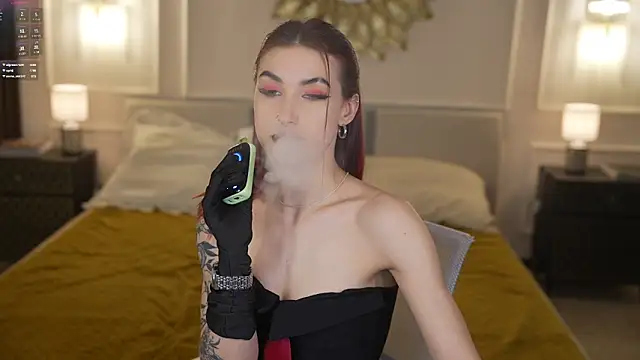 Magnetic Mia  online show from 03-28-26, 11:15