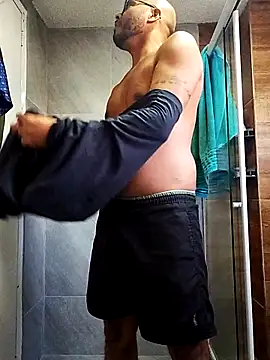 johnwalkerRjts online show from 04-14-26, 07:53