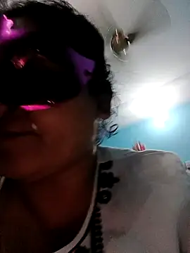 Punjabi beauty123 online show from 03-22-25, 07:09